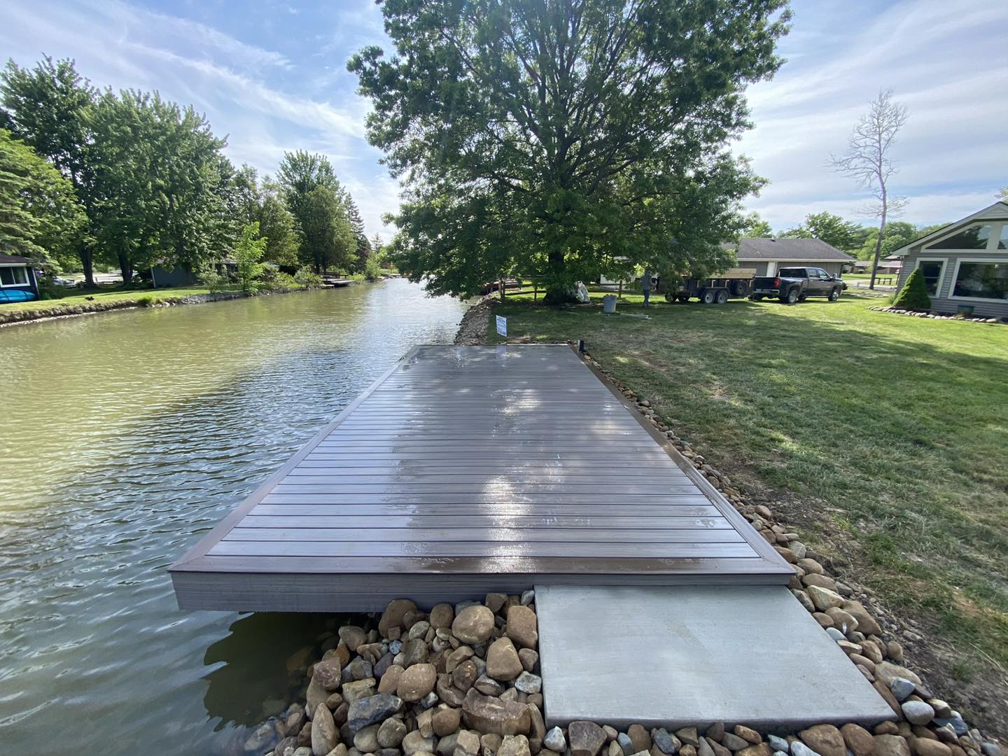 Dock on The Channel - Photo 3